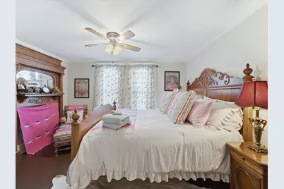 322 W Bridge Street, Granbury, TX 76048 - Photo 20