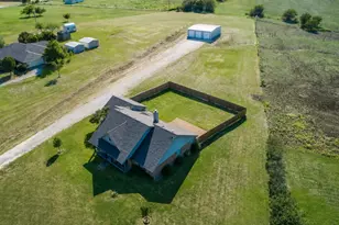 10257 Norrell Rd, Venus, TX 76084 - Photo 2