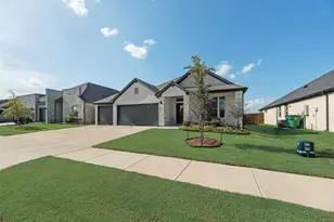 433 Leopold Trl, Waxahachie, TX 75165 - Photo 1