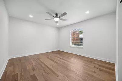 6035 Sandhurst Lane #B, Dallas, TX 75206 - Photo 16