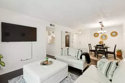 4845 Cedar Springs Road #173, Dallas, TX 75219 - Photo 4