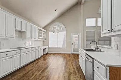 1610 Lakeland Park Drive, Garland, TX 75043 - Photo 14