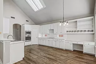 1610 Lakeland Park Dr, Garland, TX 75043 - Photo 12