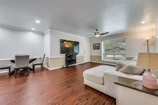 10029 Regal Park Ln, Dallas, TX 75230 - Photo 6