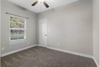 1624 E King Street, Sherman, TX 75090 - Photo 6