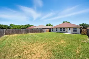 1429 Royal Meadows Tr, Fort Worth, TX 76140 - Photo 24
