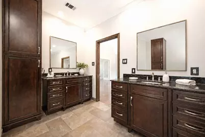 13226 Cedar Lane, Farmers Branch, TX 75234 - Photo 16