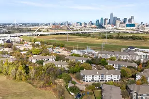 381 E Greenbriar Ln, Dallas, TX 75203 - Photo 32