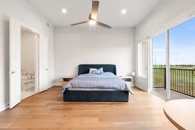 381 E Greenbriar Lane #1603, Dallas, TX 75203 - Photo 14