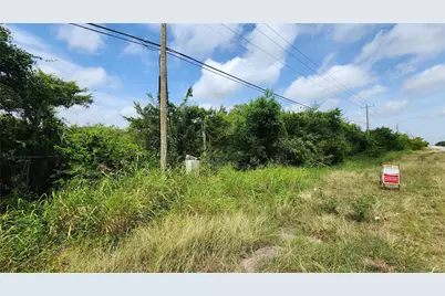 4628 Lasater Road, Balch Springs, TX 75181 - Photo 4
