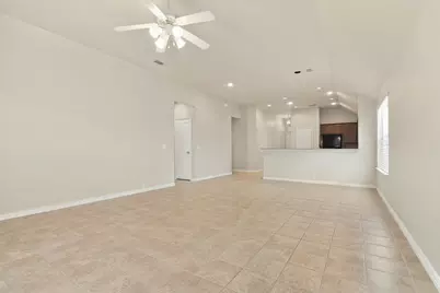 2927 Albares, Grand Prairie, TX 75054 - Photo 6