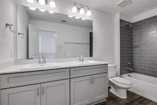915 Crossvine Dr, Mansfield, TX 76063 - Photo 8