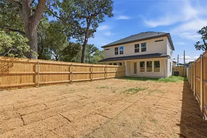 3300 S Harwood Street, Dallas, TX 75215 - Photo 20