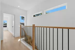 3300 S Harwood St, Dallas, TX 75215 - Photo 10