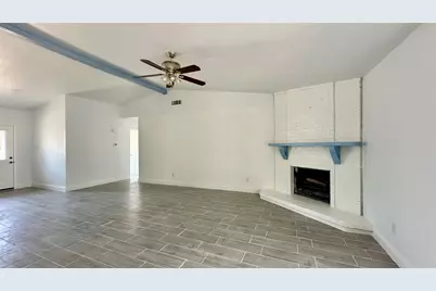 5300 Duchess Court, Lake Dallas, TX 75065 - Photo 16
