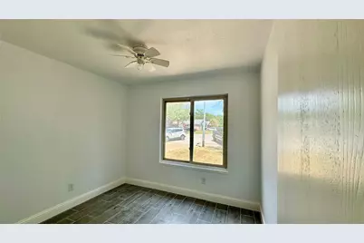 5300 Duchess Court, Lake Dallas, TX 75065 - Photo 4
