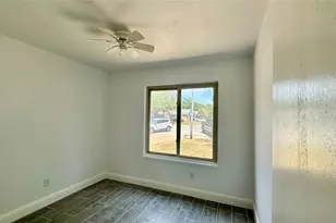 5300 Duchess Ct, Lake Dallas, TX 75065 - Photo 4