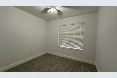 5300 Duchess Court, Lake Dallas, TX 75065 - Photo 4