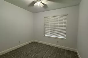 5300 Duchess Ct, Lake Dallas, TX 75065 - Photo 4