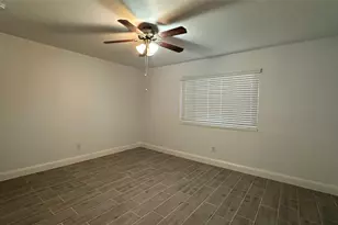 5300 Duchess Ct, Lake Dallas, TX 75065 - Photo 6