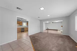 8817 Oakdale Dr, Woodway, TX 76712 - Photo 6