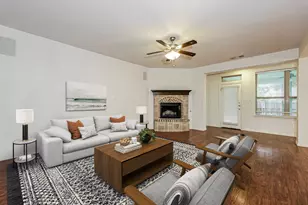 5305 Grove Cove Dr, McKinney, TX 75071 - Photo 4