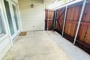 805 Summercreek Dr, Lewisville, TX 75067 - Photo 8