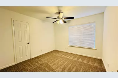805 Summercreek Drive, Lewisville, TX 75067 - Photo 14