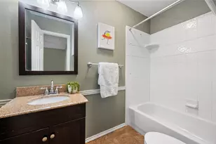 1101 De Pauw Dr, Arlington, TX 76012 - Photo 16