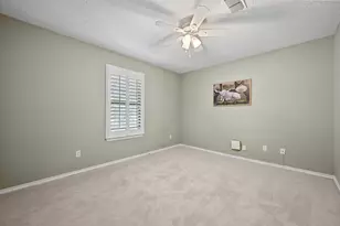 1101 De Pauw Dr, Arlington, TX 76012 - Photo 16