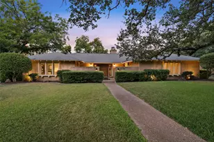 5104 Lake Jackson Dr, Waco, TX 76710 - Photo 2