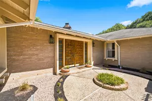 5104 Lake Jackson Dr, Waco, TX 76710 - Photo 4