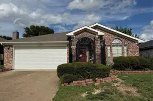 7309 Nohl Ranch Rd, Fort Worth, TX 76133 - Photo 2