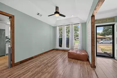 802 Green Brook Drive, Allen, TX 75002 - Photo 4