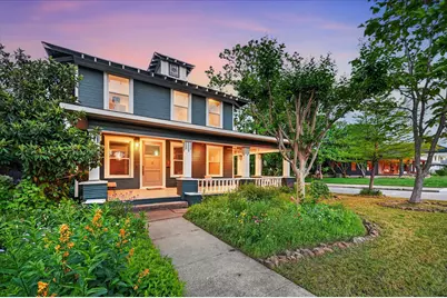 802 Haines Avenue, Dallas, TX 75208 - Photo 1