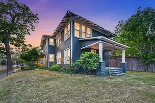 802 Haines Ave, Dallas, TX 75208 - Photo 2