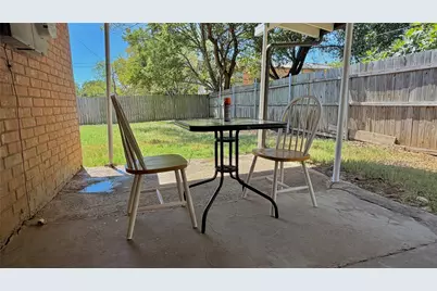405 Odell Street, Cleburne, TX 76033 - Photo 30