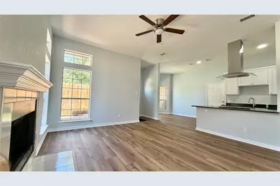 405 Odell Street, Cleburne, TX 76033 - Photo 8