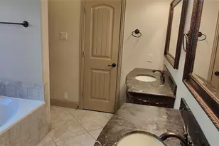 113 Chelsea Ct, Lewisville, TX 75067 - Photo 18