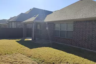 113 Chelsea Ct, Lewisville, TX 75067 - Photo 22