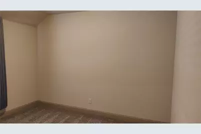 113 Chelsea Court, Lewisville, TX 75067 - Photo 10