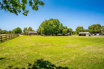 800 Oak Lane Drive, Joshua, TX 76058 - Photo 12