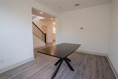 1577 Jackson Street, Carrollton, TX 75006 - Photo 4