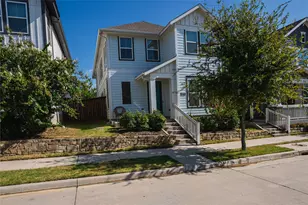 1577 Jackson St, Carrollton, TX 75006 - Photo 2