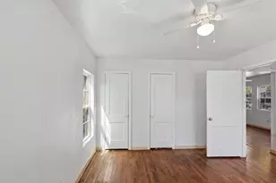 852 Lilac Dr, Garland, TX 75040 - Photo 24