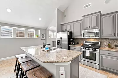 102 Chase Oaks Court, Mansfield, TX 76063 - Photo 10