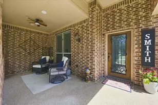 102 Chase Oaks Ct, Mansfield, TX 76063 - Photo 2