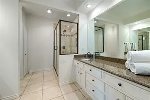 19 Country Lake Dr, Carrollton, TX 75006 - Photo 24