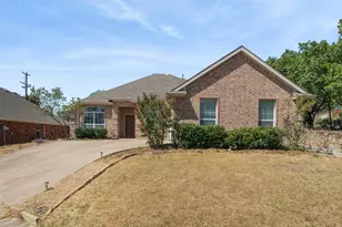 1305 Clearmeadow Ct, Rockwall, TX 75087 - Photo 2