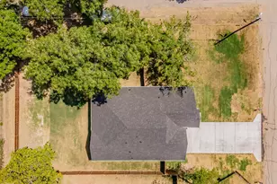 303 Hobbs Ave, Boyd, TX 76023 - Photo 40
